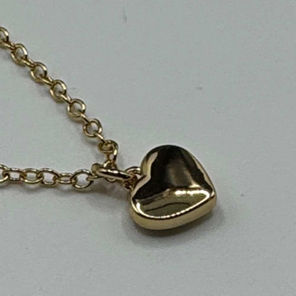 NWT COACH Gold Heart Reversible Charm Necklace - Picture 12 of 15